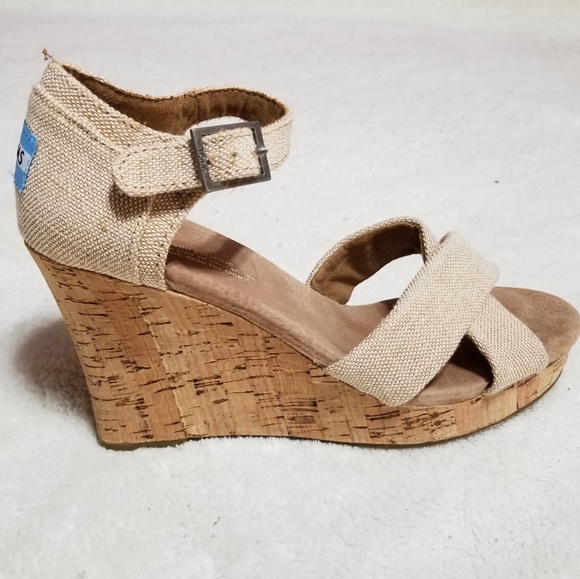 Toms Shoes - TOMS Tan Wedges